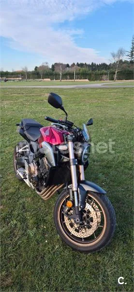 Honda CB 650 R – Vista 12