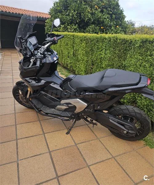 Honda X-ADV – Vista 4