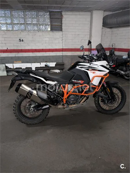 KTM 1090 Adventure – Vista 3