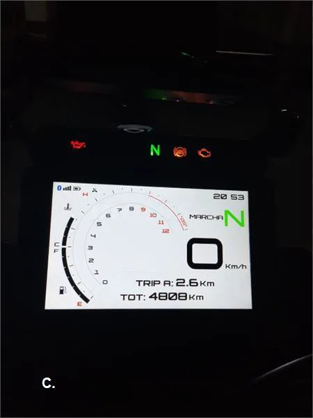 Benelli TRK 702 X – Vista 7