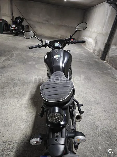 Yamaha XSR 700 – Vista 9