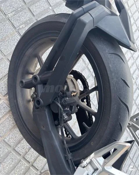 CFMOTO 300NK – Vista 5
