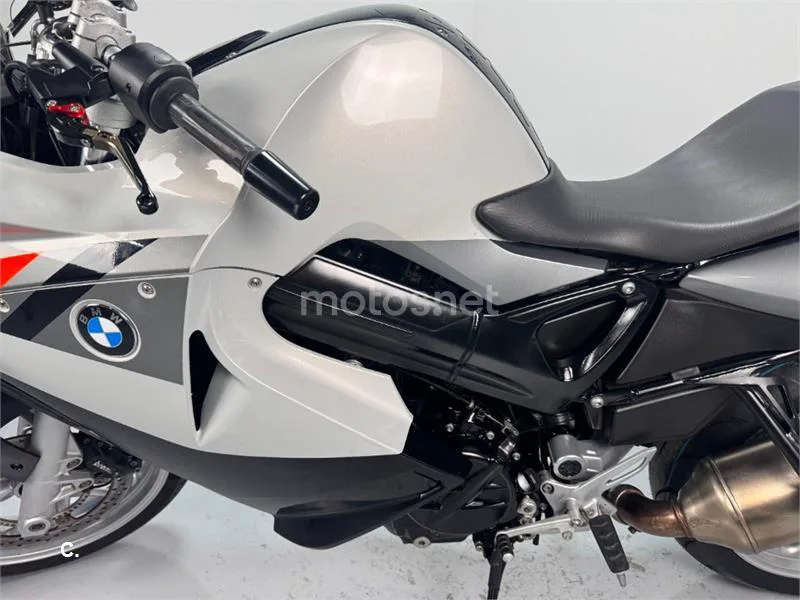 BMW F 800 ST – Vista 16