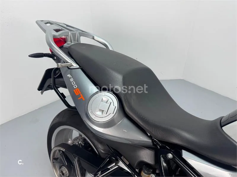 BMW F 800 ST – Vista 7