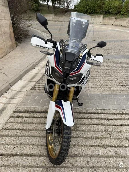Honda CRF1000L Africa Twin – Vista 3