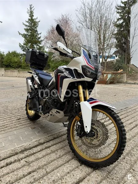 Honda CRF1000L Africa Twin – Vista 4