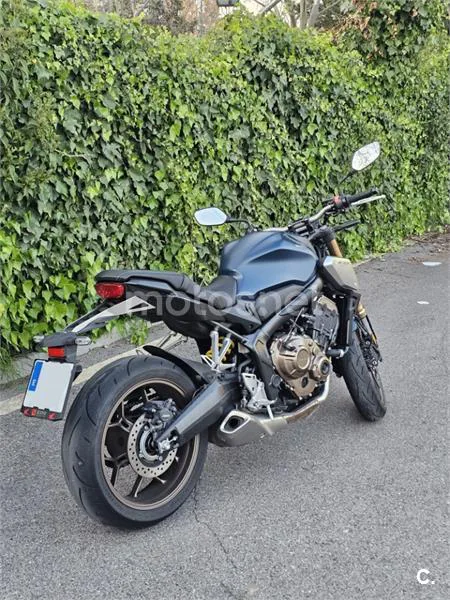 Honda CB 650 R – Vista 4