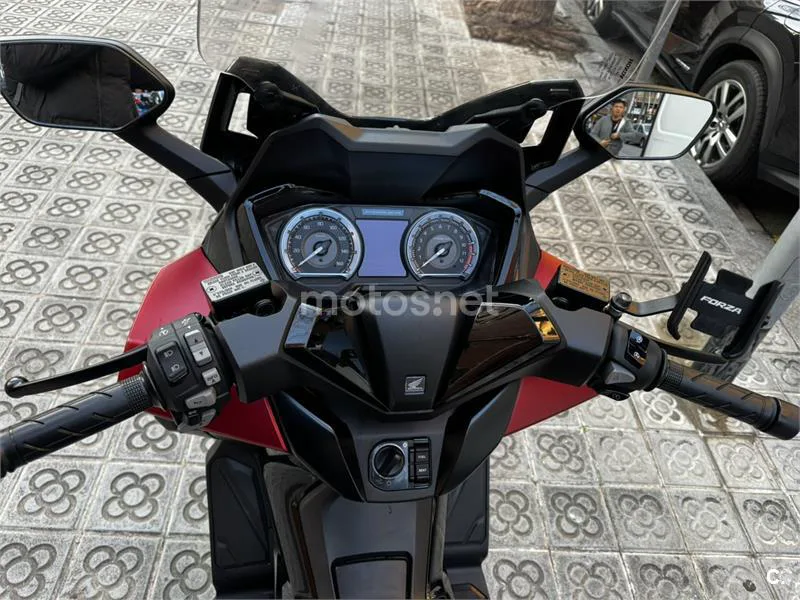 Honda Forza 125 – Vista 3