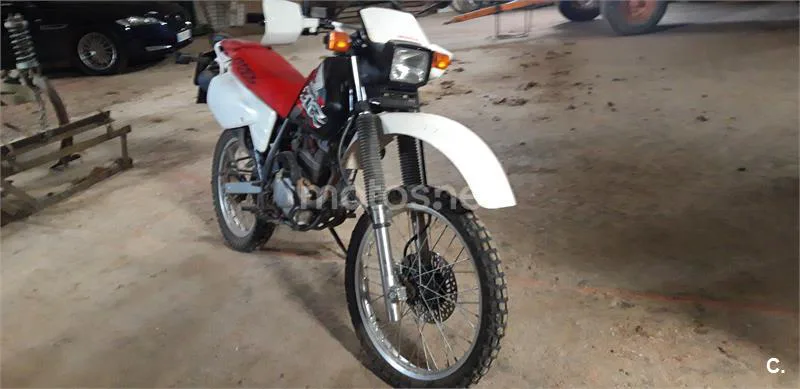 Honda XLR 125 R – Vista 4