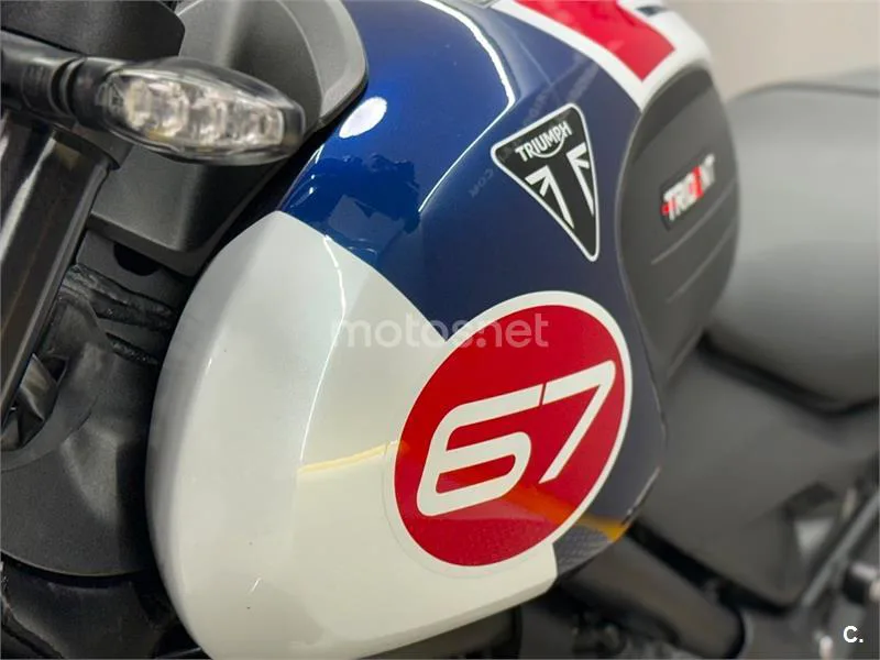 Triumph Trident 660 – Vista 12