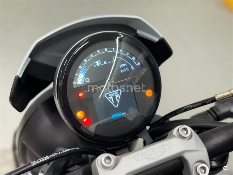 Triumph Trident 660 – Vista 5