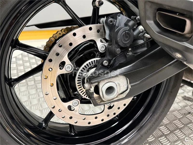 BMW F 900 R – Vista 14