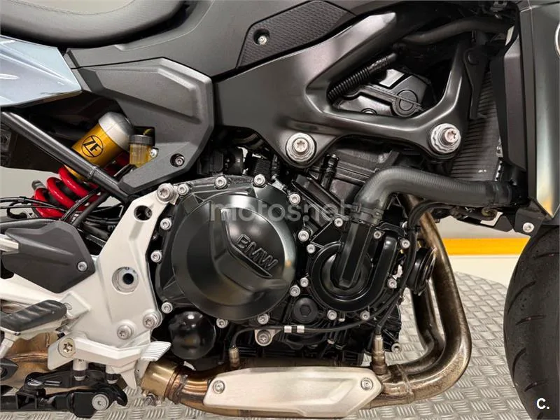 BMW F 900 R – Vista 7