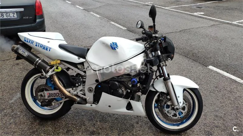 Suzuki GSX R600 – Vista 6