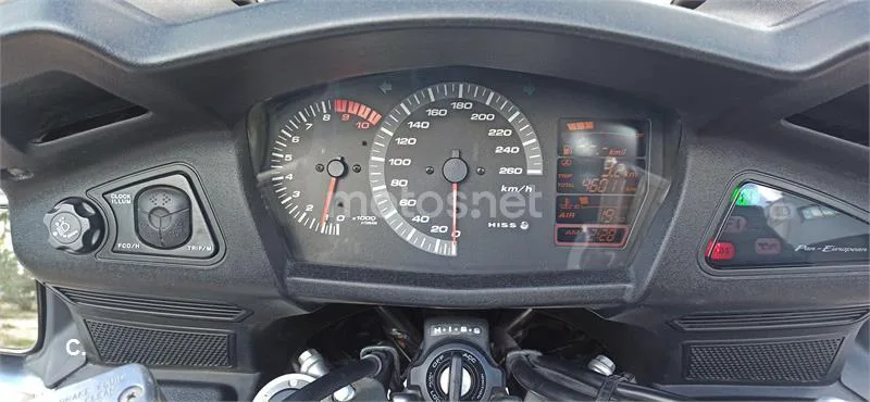 Honda Pan-European ST 1300 – Vista 6