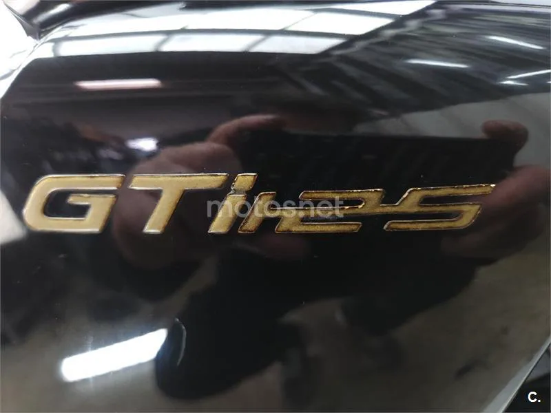 Kymco People GTi 125 – Vista 12