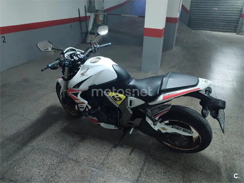 Honda CB 1000R – Vista 4