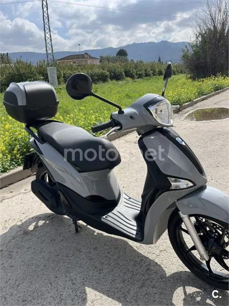 Piaggio LIBERTY – Vista 3