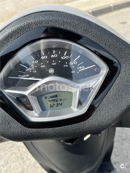 Piaggio LIBERTY – Vista 4