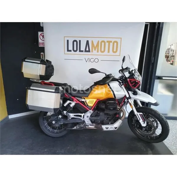 Moto Guzzi V85 TT – Vista 3