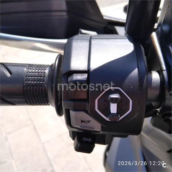 Honda ADV 350 – Vista 7