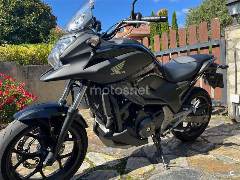 Honda NC 750 X – Vista 4