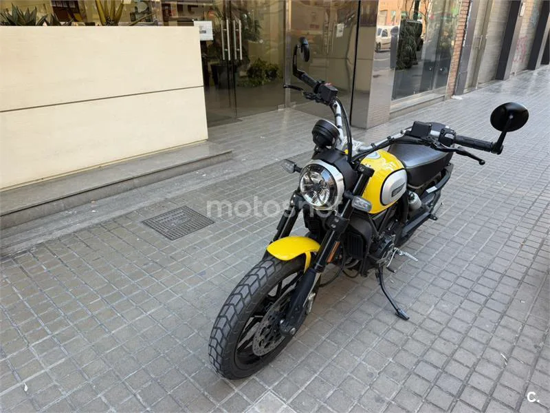 Ducati Scrambler – Vista 4