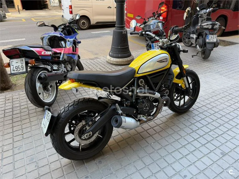 Ducati Scrambler – Vista 5