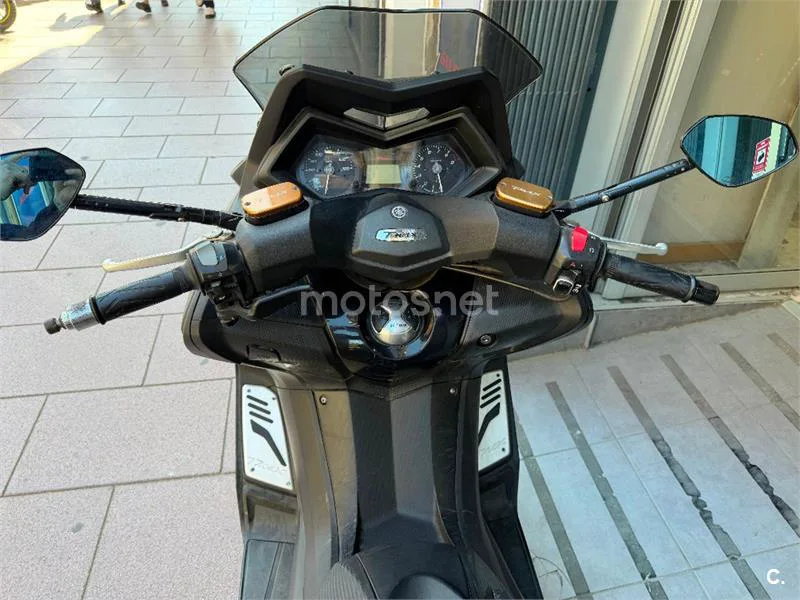 Yamaha TMAX 530 – Vista 6