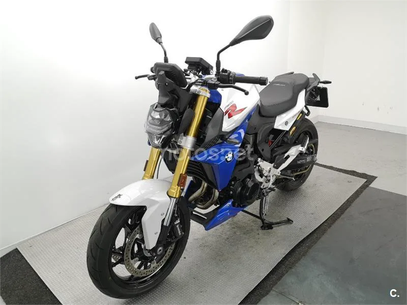 BMW F 900 R – Vista 15