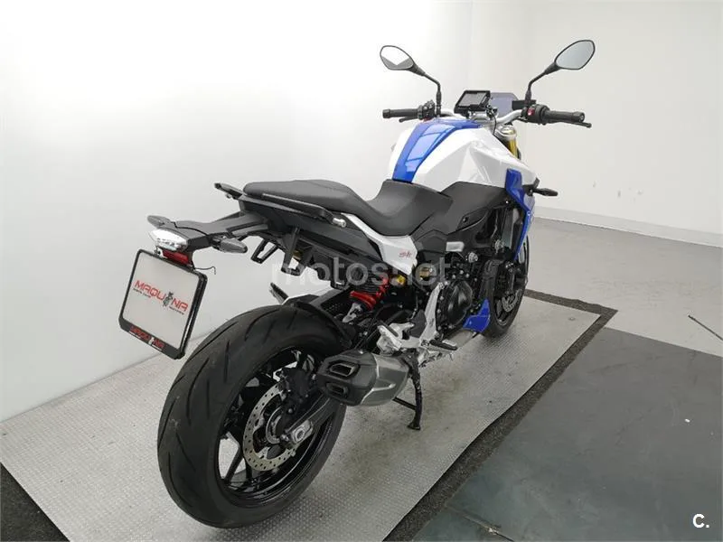 BMW F 900 R – Vista 4