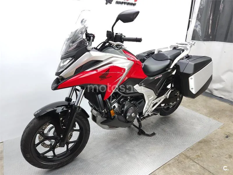 Honda NC 750 X – Vista 16
