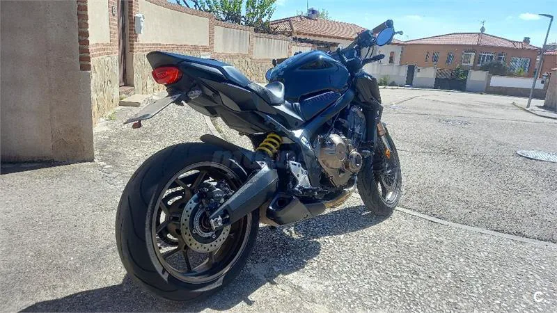 Honda CB 650 R – Vista 2
