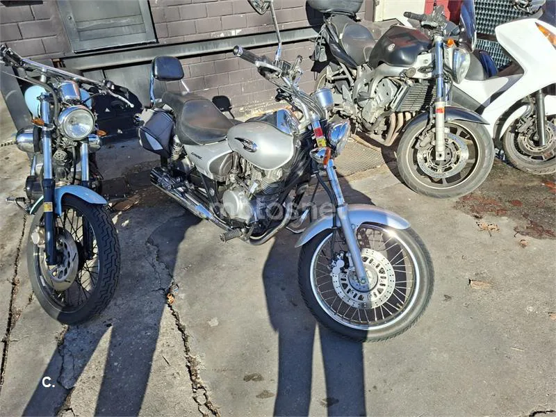 Kawasaki Eliminator 125 – Vista 4