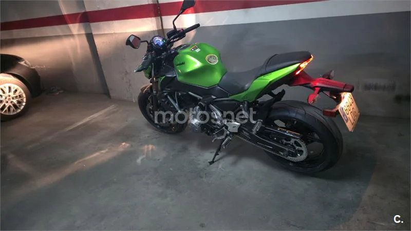 Kawasaki Z 650 – Vista 2