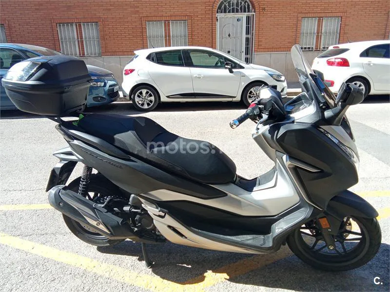 Honda Forza 3500 € 2018 Valencia - 1