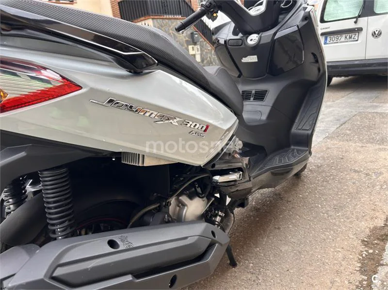 SYM Joymax 300 – Vista 9