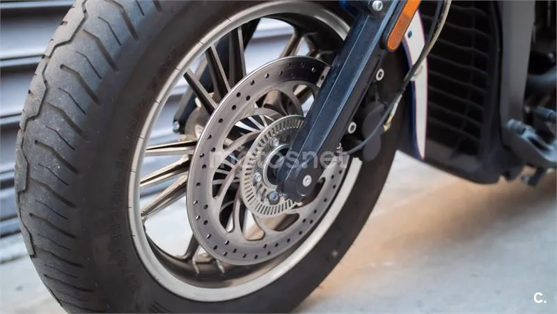Indian Scout – Vista 18