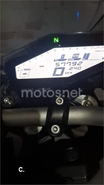 Yamaha MT-09 – Vista 5