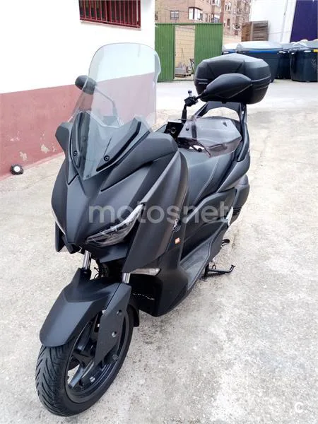 Yamaha XMAX 300 – Vista 3