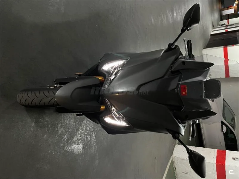 Yamaha TMAX 560 – Vista 6