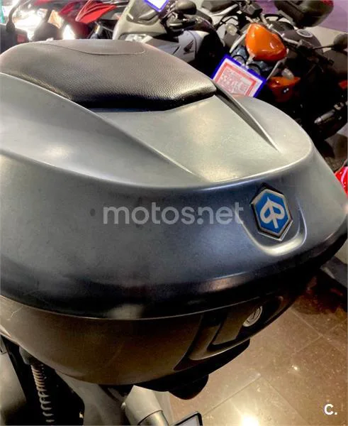 Piaggio Beverly 300 – Vista 20