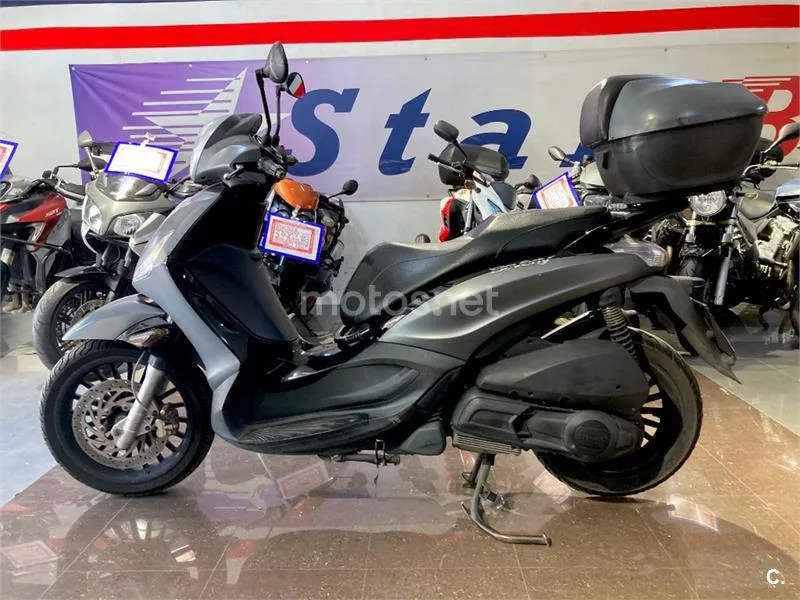 Piaggio Beverly 300 – Vista 4