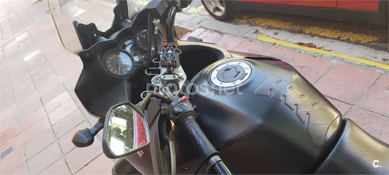 Suzuki V-Strom 650 – Vista 4