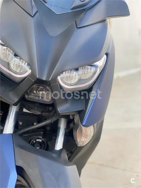 Yamaha XMAX 300 – Vista 6