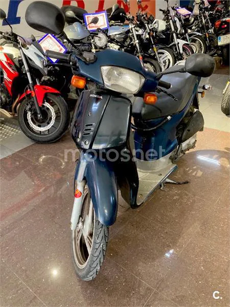 Honda SH 50 – Vista 6