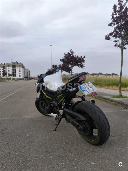 Kawasaki Z 900 – Vista 3