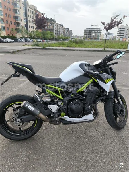 Kawasaki Z 900 – Vista 5