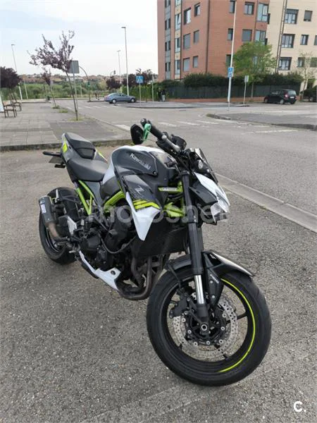 Kawasaki Z 900 – Vista 6