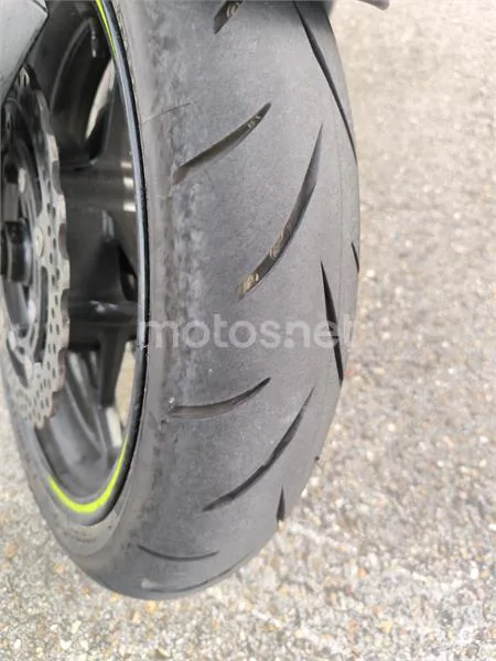 Kawasaki Z 900 – Vista 8